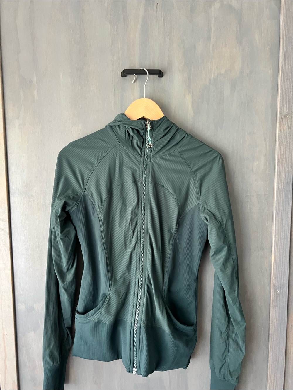 Women’s Lululemon Reversable Forrest Green Full-Zip Hooded “In Flux” Jacket